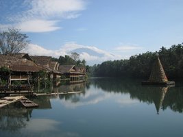 Villa-Escudero-Lake-Labasin.jpg