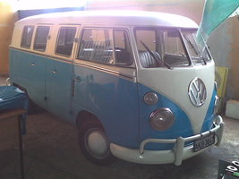 KOMBI cm2.jpg