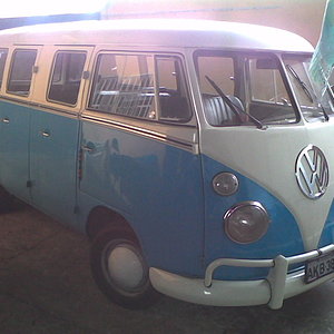 KOMBI cm2.jpg