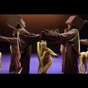 Cadbury Caramilk | "Modern Dance" - YouTube