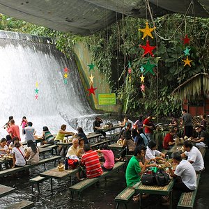 Escudero-Waterfall-Restaurant.jpg