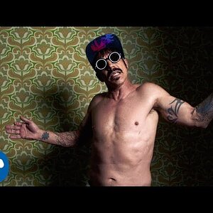 Red Hot Chili Peppers - Dark Necessities [OFFICIAL VIDEO]