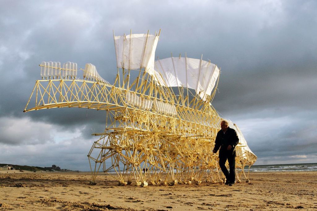 theo-jansen-strandbeest.jpg