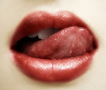 lips,mouth,photography,tongue-3675bcb97ccef5f8cd879f6c81365e1f_m.jpg